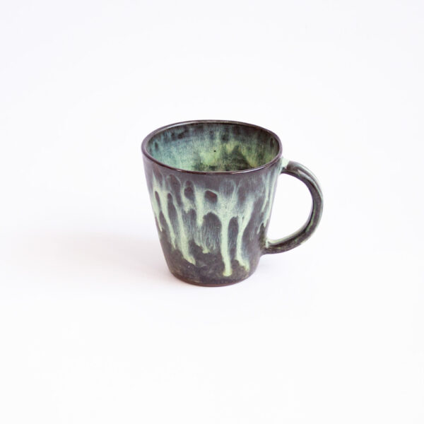 Чашка из каменной керамики
