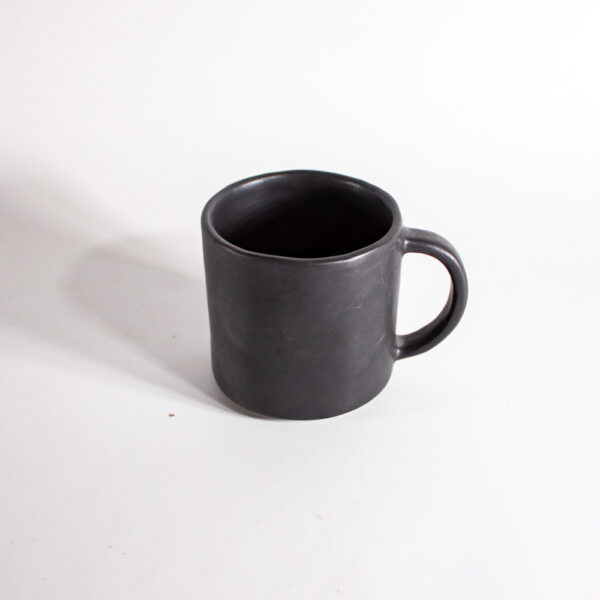 Керамическая чашка