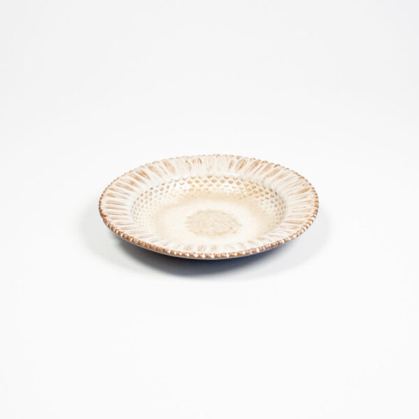 Тарелка из керамики