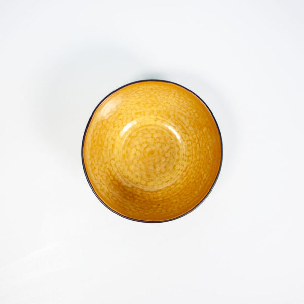 Салатник из керамики желтый