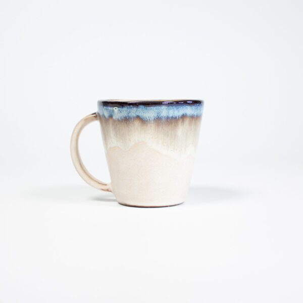 Чашка из керамики
